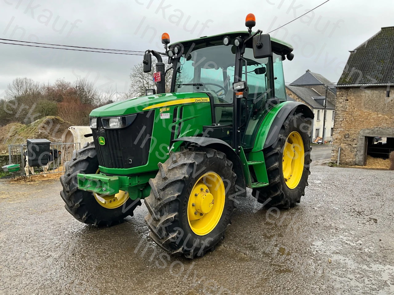 John Deere 5115M